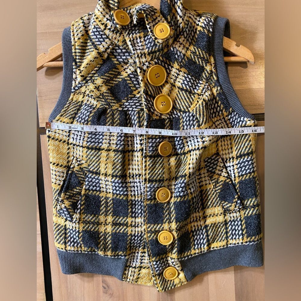 Button up sweater vest‎ - Picture 3 of 5